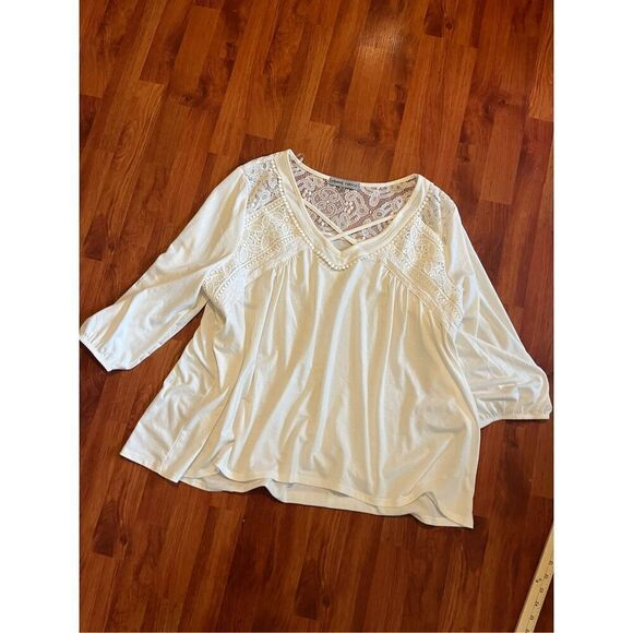 Absolutely Famous Off White Lace Detail Bohemian Top size 2X - Picture 4 of 8